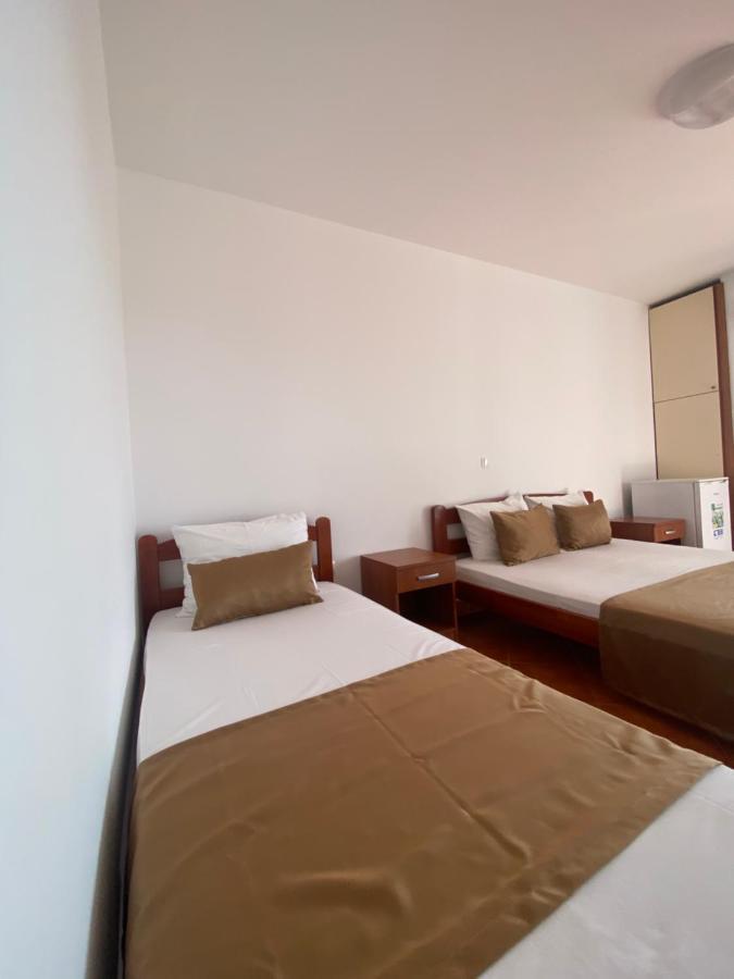 דוברה וודה Delux Apartmani מראה חיצוני תמונה