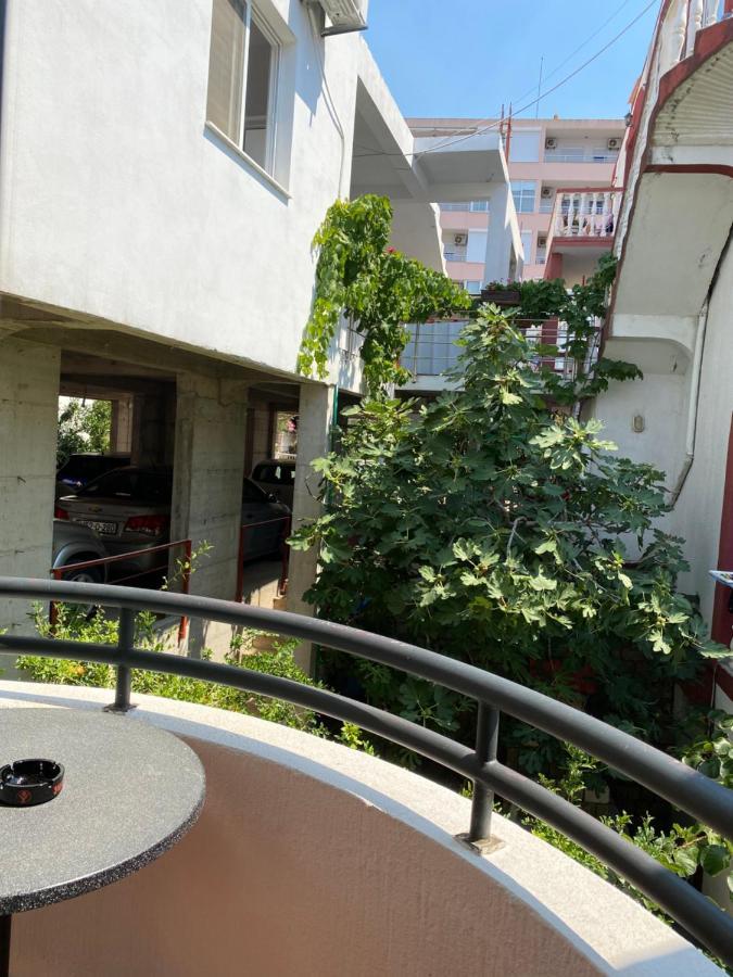 דוברה וודה Delux Apartmani מראה חיצוני תמונה